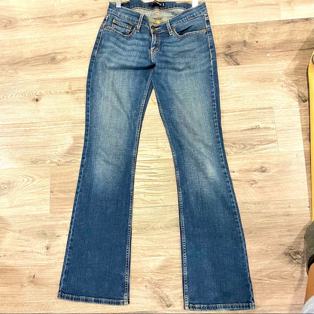 Levi’s Bootcut Distressed Blue Jeans Red Tag